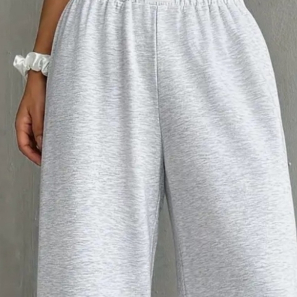 WIDE LEG ELASTIC WAIST RELAXED FIT SWEAT PANTS LIGHT GREY NEW IN PACKAGE - Picture 3 of 4